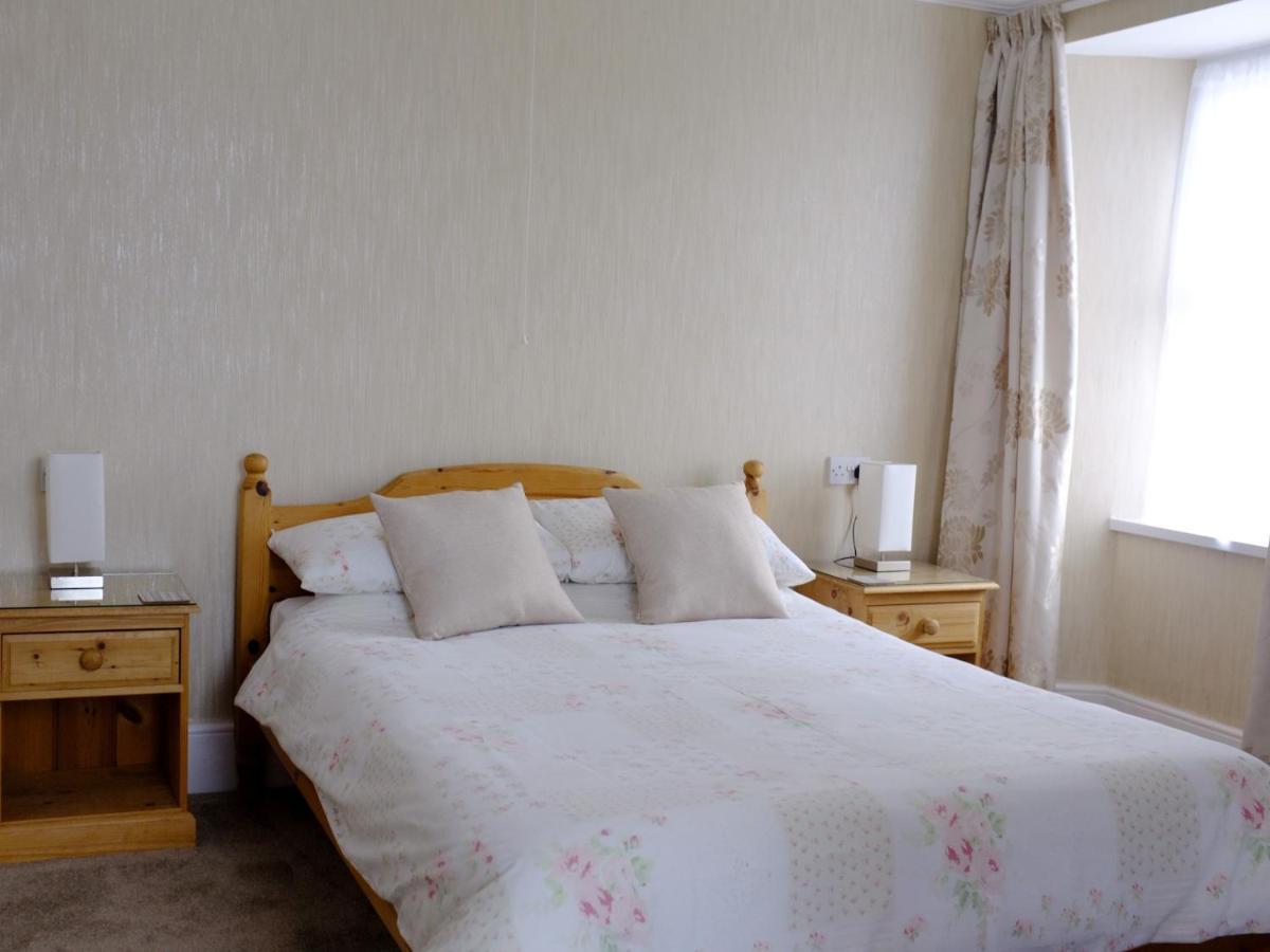 Trenona Farm Holidays Truro Room photo